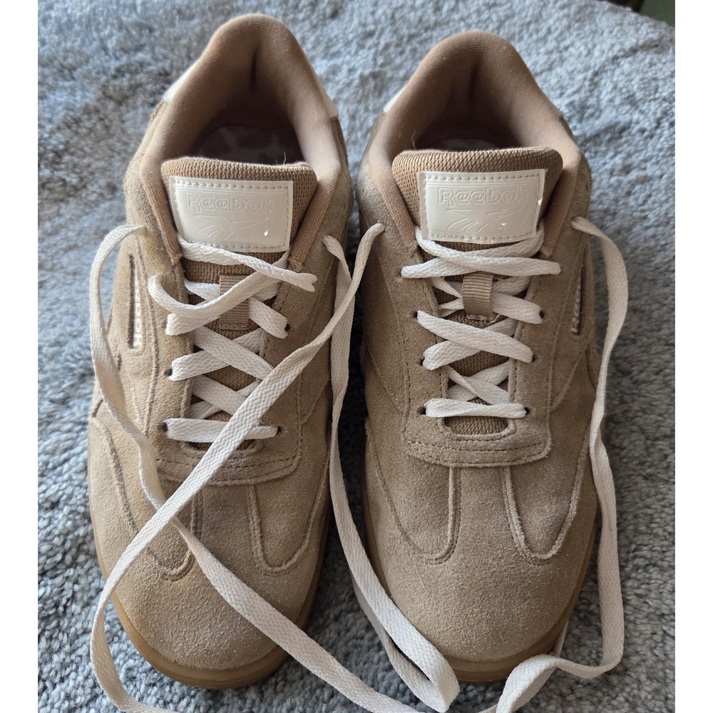 REEBOK Women's Suede Sneakers Sz 8 with Comfort Footbed By ORTHOLITE ~ EUC ~